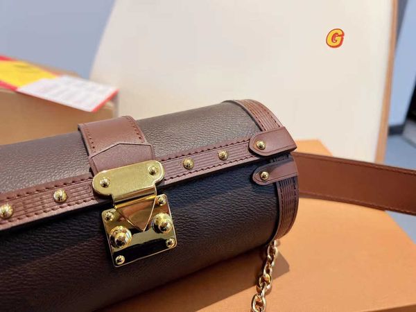 shoulder bags papillon circular flap lock crossbody 3-in-1 multifunctional underarm handbag designers wallet clutch bag 2022 women luxury
shoulder bags papillon circular flap lock crossbody 3-in-1 multifunctional underarm handbag designers wallet clutch bag 2022 women luxury