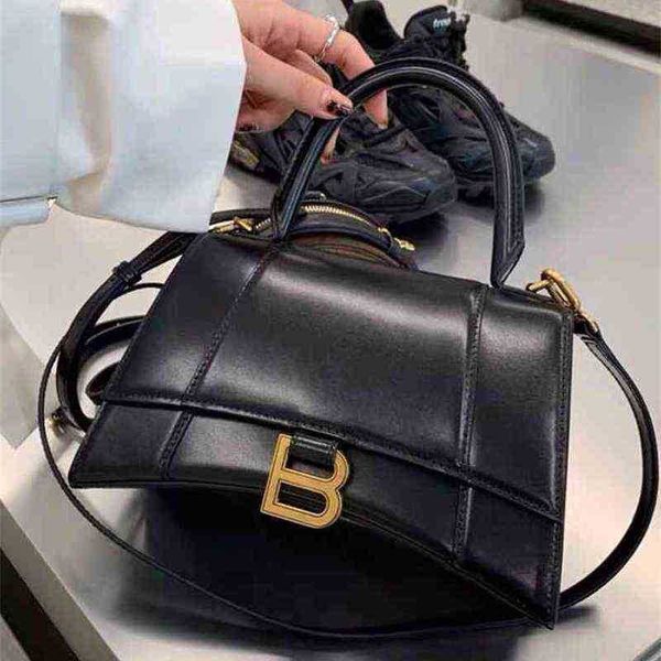 designer balencigas trendy bags quality high star's 2022 bags b family crocodile b-shaped women's versatile
designer balencigas trendy bags quality high star's 2022 bags b family crocodile b-shaped women's versatile