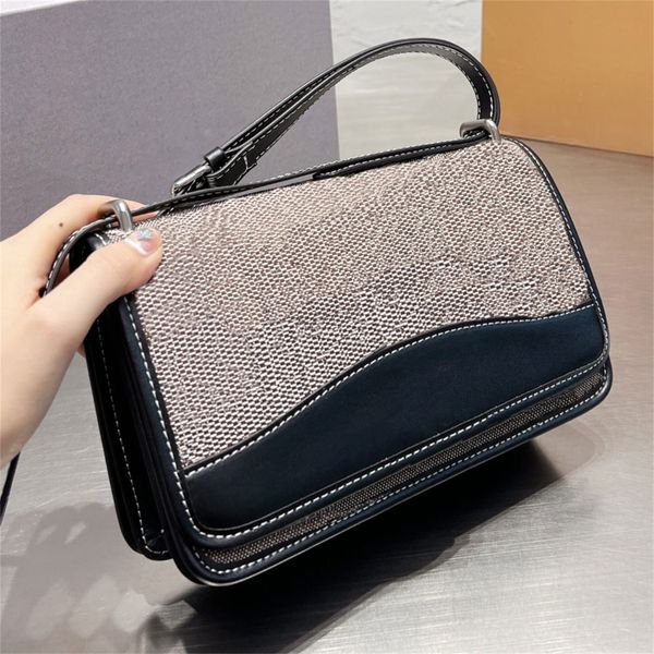 bandit shoulder bag in signature textile jacquard and glovetanned leather designers women flap snap closure crossbody multifunction pockets
bandit shoulder bag in signature textile jacquard and glovetanned leather designers women flap snap closure crossbody multifunction pockets
