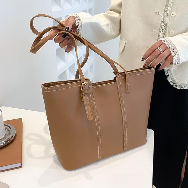 evening bags high capacity pu leather shoulder handbag and purse for women autumn totes lady vintage fashion
evening bags high capacity pu leather shoulder handbag and purse for women autumn totes lady vintage fashion