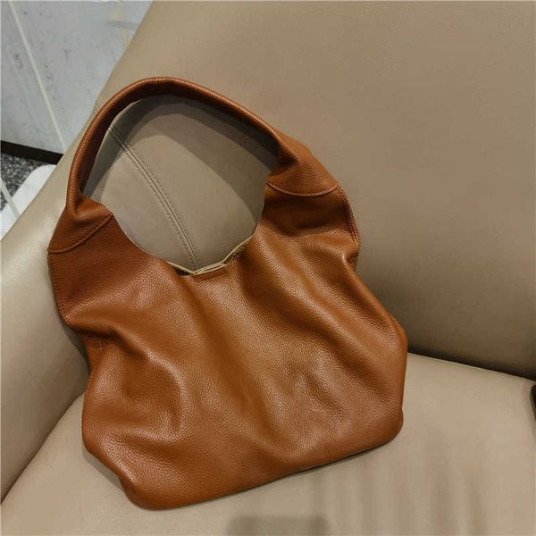 hbp totes handbags soft cow leather single shoulder female tote female mother bag large capacity bucket simple new mobile phone bag female s
hbp totes handbags soft cow leather single shoulder female tote female mother bag large capacity bucket simple new mobile phone bag female s