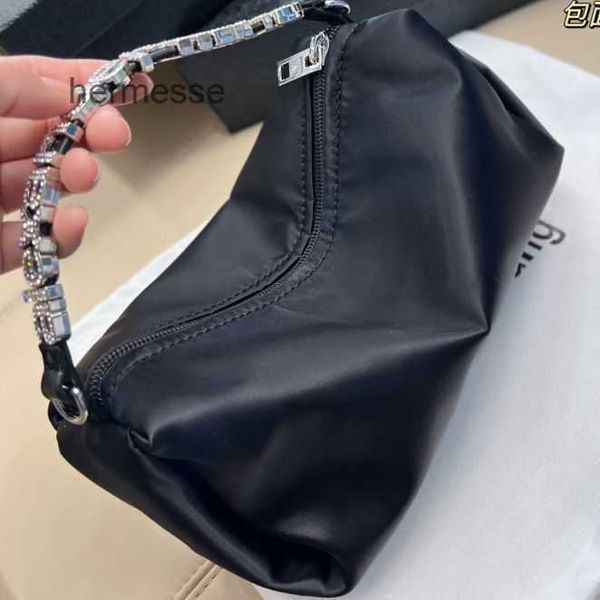 alexanders designer wangs evening bags 2022 new fashion brand luxury diamond letter chain satin bag portable crossbody handbags
alexanders designer wangs evening bags 2022 new fashion brand luxury diamond letter chain satin bag portable crossbody handbags