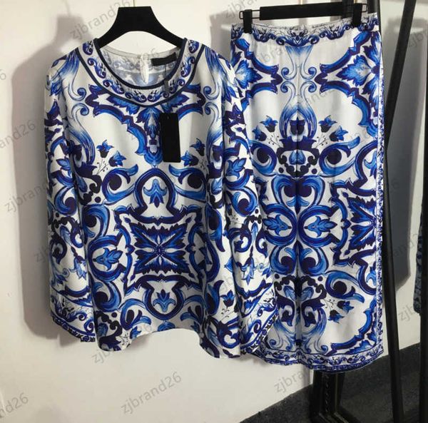 brand womens two piece pants ethnic style blue and white porcelain printed suit loose round neck pullover t-shirt wide-waisted trousers wome
brand womens two piece pants ethnic style blue and white porcelain printed suit loose round neck pullover t-shirt wide-waisted trousers wome
