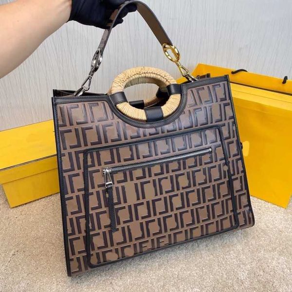 luxury saddle crossbody fends bags for womens multicolor handbag designer sling baguette the tote bag shoulder purses woman 7a fashion walle
luxury saddle crossbody fends bags for womens multicolor handbag designer sling baguette the tote bag shoulder purses woman 7a fashion walle