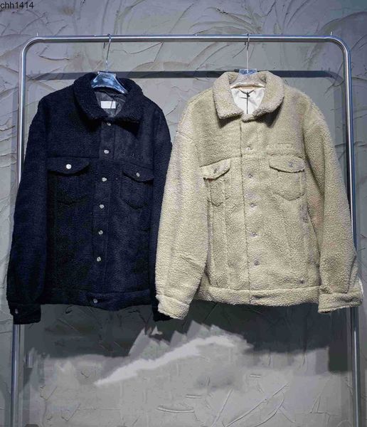 high edition paris autumn and winter new balencaigaess letter embroidery couple teddy lamb wool lapel jacket cotton jacket, Black
high edition paris autumn and winter new balencaigaess letter embroidery couple teddy lamb wool lapel jacket cotton jacket, Black