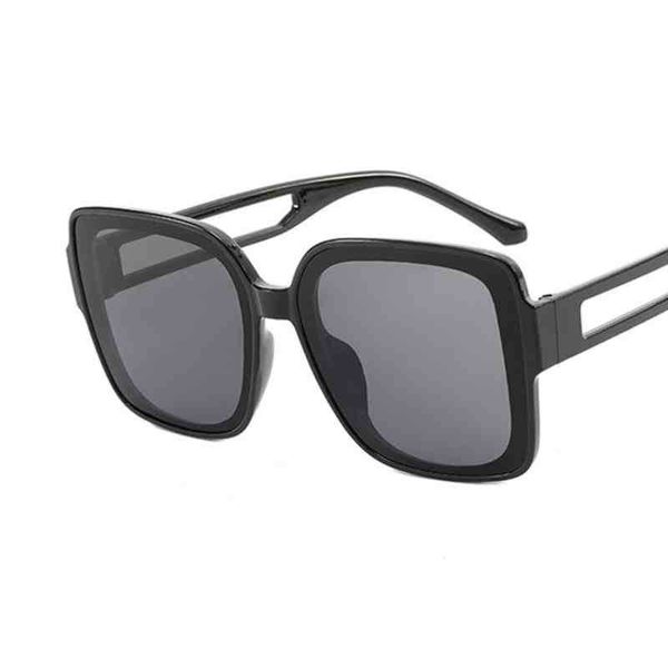 2021 new classic square vintage sunglass men women outdoor sports retro sunglass hollow out fashion gradient glass uvgune, White;black
2021 new classic square vintage sunglass men women outdoor sports retro sunglass hollow out fashion gradient glass uvgune, White;black
