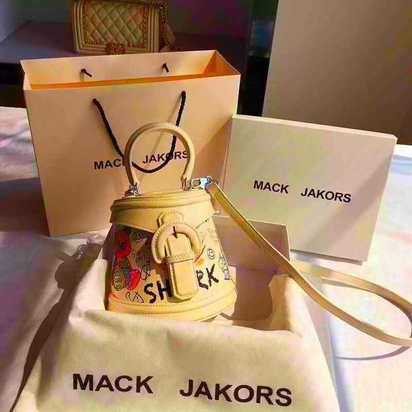 fashion mini luxuries designer women bag pu leather shoulder cute cartoon print crossbodys bucket bag for handbag trapstar bags
fashion mini luxuries designer women bag pu leather shoulder cute cartoon print crossbodys bucket bag for handbag trapstar bags
