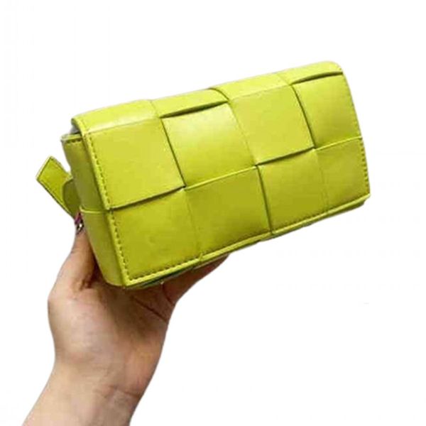 waist bags chain bum belt shoulder bags women fashion leather designer crossbody female chest holder fanny pack 220314
waist bags chain bum belt shoulder bags women fashion leather designer crossbody female chest holder fanny pack 220314