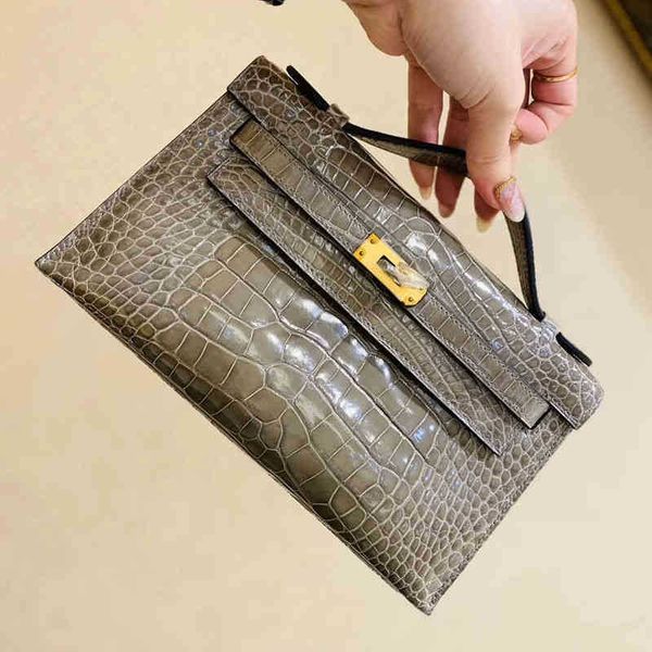 designer luxury women bags kelys herme high version women's fashion trend handbag hand sewn wax thread single shoulder birkins large ca
designer luxury women bags kelys herme high version women's fashion trend handbag hand sewn wax thread single shoulder birkins large ca