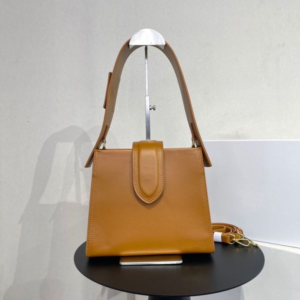 shoulder bags designer bag classic frence trend fashionable axillary for women gold hardware popular retro crossbody bright color wide strap
shoulder bags designer bag classic frence trend fashionable axillary for women gold hardware popular retro crossbody bright color wide strap