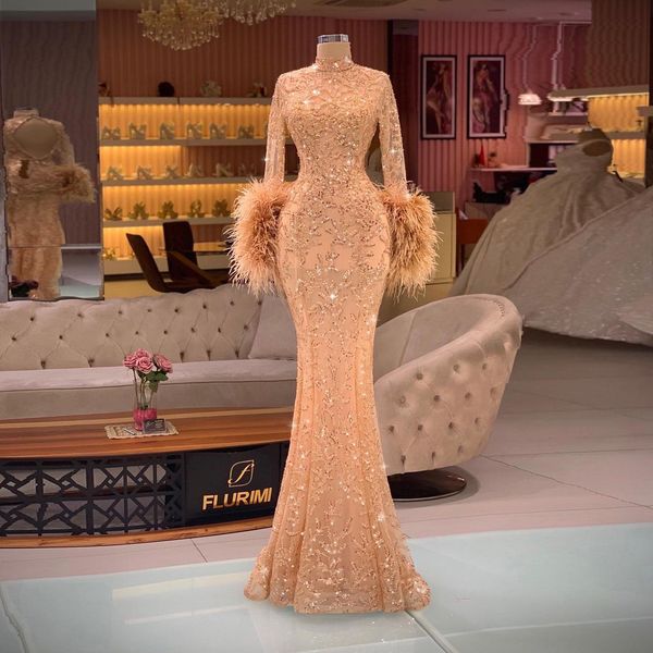 stylish feathers mermaid prom dresses lace sequins shiny party dresses high neck long sleeves custom made evening dress, Black;red
stylish feathers mermaid prom dresses lace sequins shiny party dresses high neck long sleeves custom made evening dress, Black;red