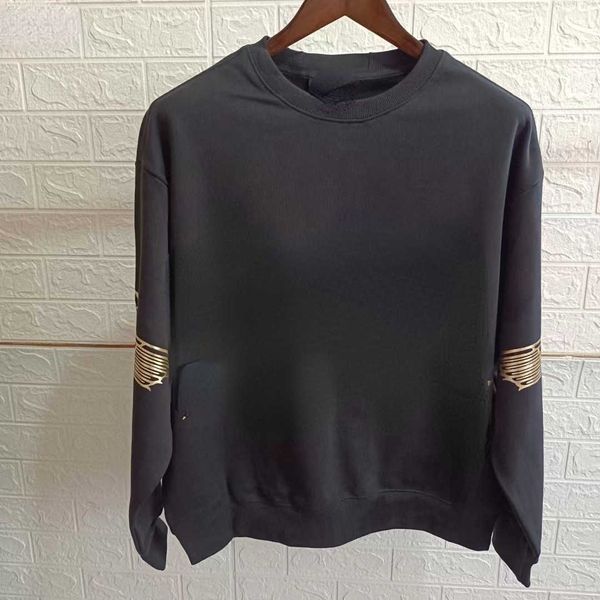 men's hoodies sweatshirts spring and autumn 22 new fashion large full width letter gold print pullover crew neck sweater, Black
men's hoodies sweatshirts spring and autumn 22 new fashion large full width letter gold print pullover crew neck sweater, Black
