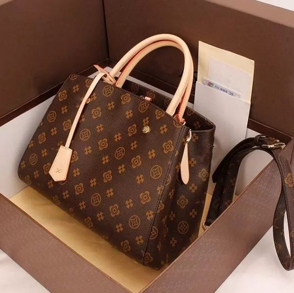 in stock handbags classic crossbody bag women leather flower handbag tote messenger shoulder purses bags
in stock handbags classic crossbody bag women leather flower handbag tote messenger shoulder purses bags