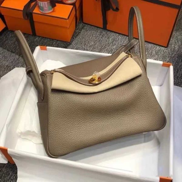 herme bags designer luxury lindys handbags 2022 wild mother's bag cowhide doctor's leather women's single shoulder pillow med
herme bags designer luxury lindys handbags 2022 wild mother's bag cowhide doctor's leather women's single shoulder pillow med