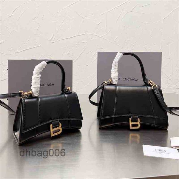 designer bag balencigas handbag leather family 2022 hourglass high version women's handag crocodile pattern single 1z7l
designer bag balencigas handbag leather family 2022 hourglass high version women's handag crocodile pattern single 1z7l