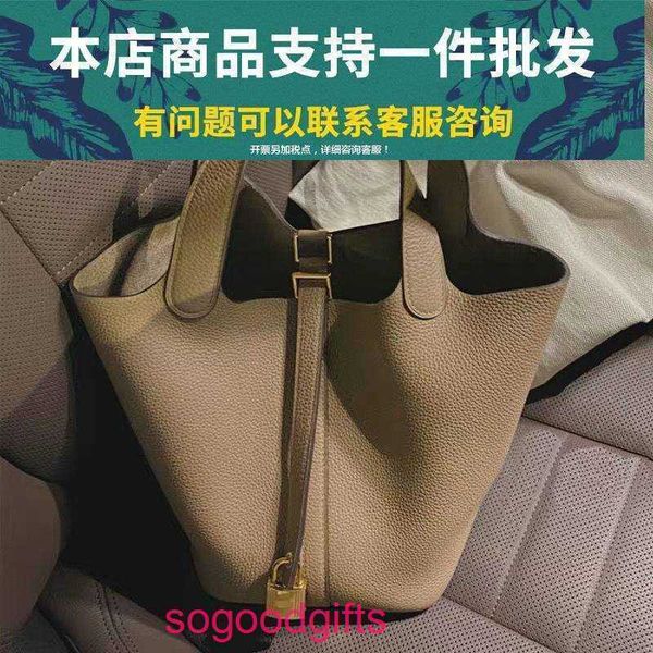 original designer herms handbag bag women picotin lock tote 2023 new tyle chaocai baket oft pu litchi patterncvn 6twd
original designer herms handbag bag women picotin lock tote 2023 new tyle chaocai baket oft pu litchi patterncvn 6twd