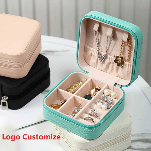 jewelry boxes new organizer display travel case portable leather storage box earring holder gifts l221021, Black;white
jewelry boxes new organizer display travel case portable leather storage box earring holder gifts l221021, Black;white