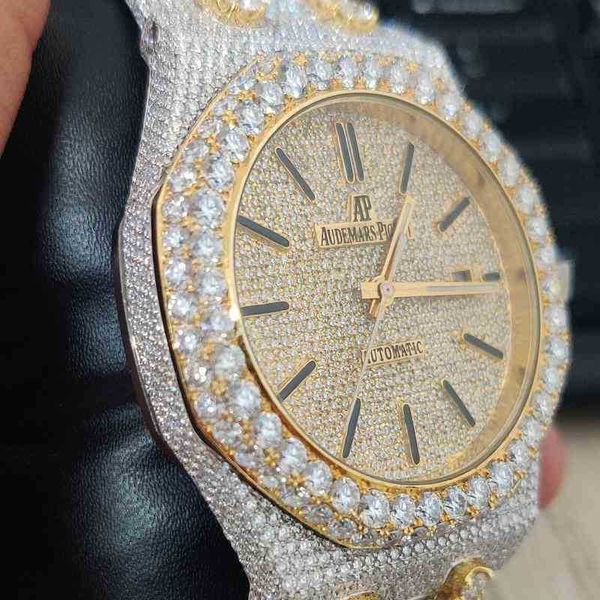 iced out two tone studded diamond men wrist automatic movement custom hip hop watch 2022 vvs1, Slivery;brown
iced out two tone studded diamond men wrist automatic movement custom hip hop watch 2022 vvs1, Slivery;brown