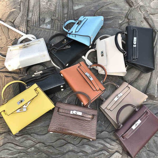 designer luxury women bags kelys herme high version women's fashion trend handbag hand sewn wax thread single shoulder birkins large ca
designer luxury women bags kelys herme high version women's fashion trend handbag hand sewn wax thread single shoulder birkins large ca