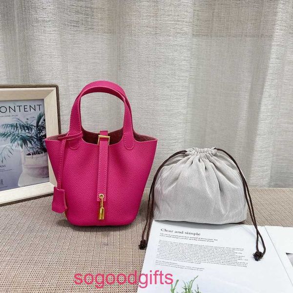 designer herme bags women's picotin lock handbags tote bag 2022 new h head leather 14cm vegetable basket women's mini leather buck
designer herme bags women's picotin lock handbags tote bag 2022 new h head leather 14cm vegetable basket women's mini leather buck