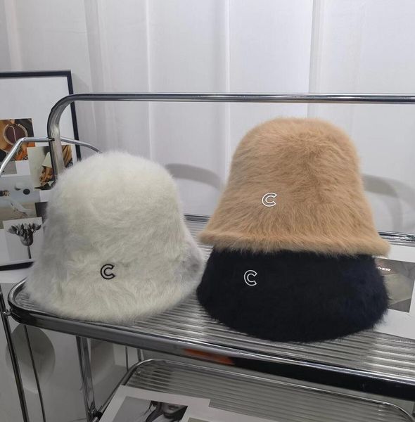 luxurys plush hat bucket cap women fashion stingy brim hats designers winter furry tricolor fisherman hat casual outdoor warmth beanie desig, Blue;gray
luxurys plush hat bucket cap women fashion stingy brim hats designers winter furry tricolor fisherman hat casual outdoor warmth beanie desig, Blue;gray