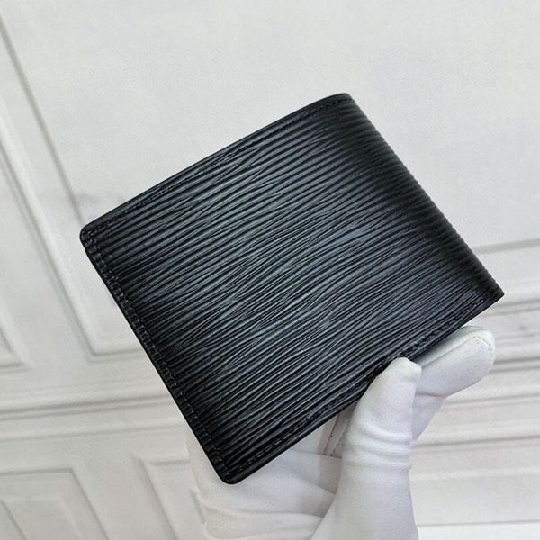 luxury designer fashion men wallets classic men wallet stripes textured multiple bifold short small with box moneybag, Red;black
luxury designer fashion men wallets classic men wallet stripes textured multiple bifold short small with box moneybag, Red;black