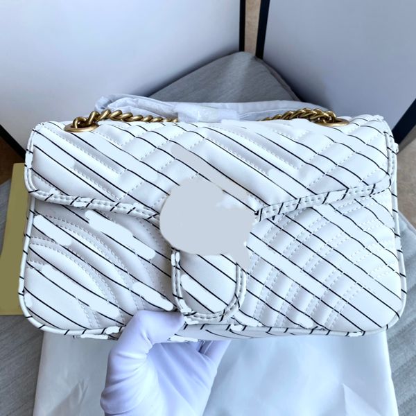 2022 pop style this g443497 co-branded bag is revitalized from printed leather for a very good gift for cross-body and portable fashionistas
2022 pop style this g443497 co-branded bag is revitalized from printed leather for a very good gift for cross-body and portable fashionistas