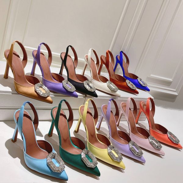 amina muaddi crystal-embellished camelia pumps evening shoes slingback sandals stiletto heeled dress shoe for women luxury designers shoes
amina muaddi crystal-embellished camelia pumps evening shoes slingback sandals stiletto heeled dress shoe for women luxury designers shoes