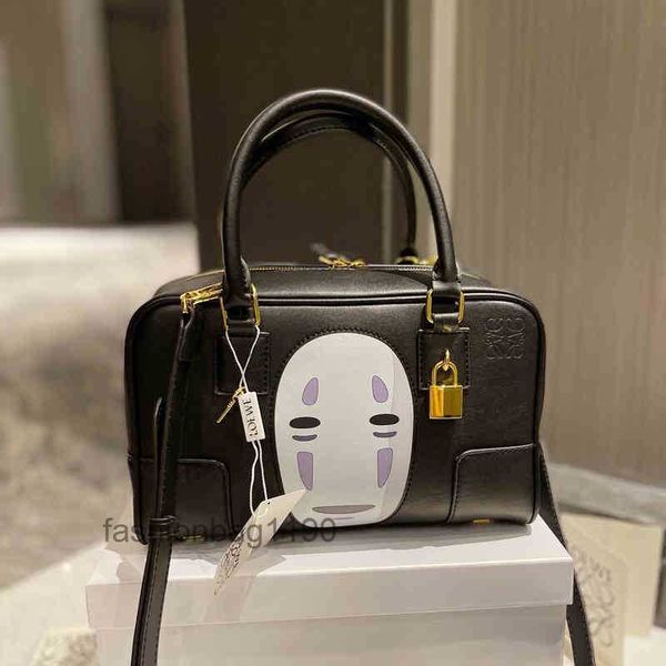 designer bag chihiro fashion loews bags co branded handbag 2022 summer women's leather versatile one messeng 6v7q
designer bag chihiro fashion loews bags co branded handbag 2022 summer women's leather versatile one messeng 6v7q