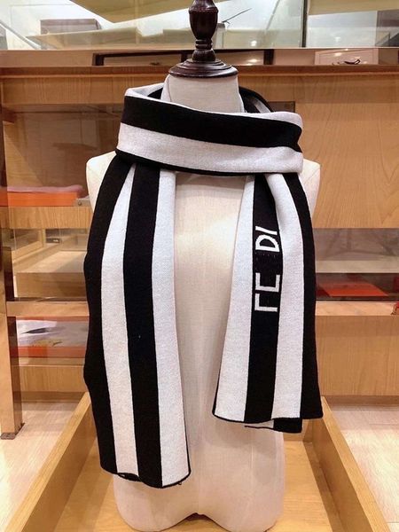 2022 men and women with cashmere scarves in the ladies winter scarf ladies shawl letter printing stripes 2 color, Blue;gray
2022 men and women with cashmere scarves in the ladies winter scarf ladies shawl letter printing stripes 2 color, Blue;gray