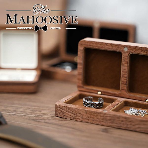jewelry boxes 2022 new organizer double seat storage earring ring case lover rings gift premium display holder cajas stand l221021, Black;white
jewelry boxes 2022 new organizer double seat storage earring ring case lover rings gift premium display holder cajas stand l221021, Black;white