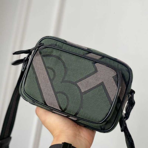 classic tartan man camera bag men crossbody shoulder bags purse women handbags canvas genuine leather high-quality adjustable strap
classic tartan man camera bag men crossbody shoulder bags purse women handbags canvas genuine leather high-quality adjustable strap