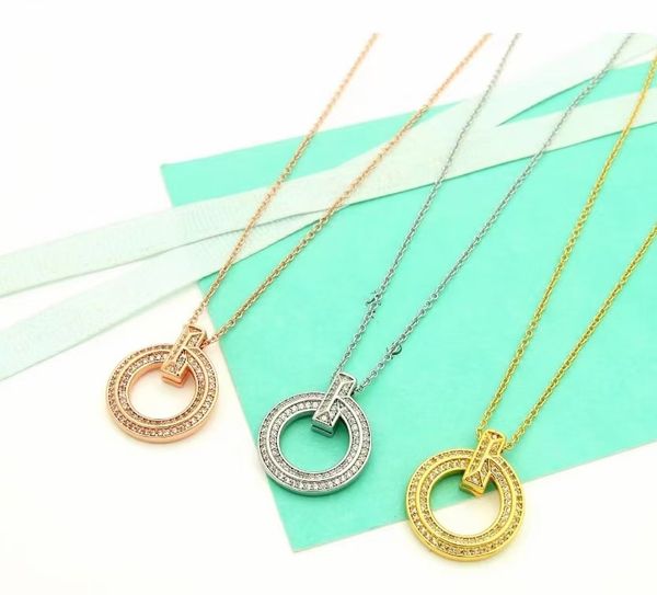 luxury tiff donia jewelry necklace european and american fashion round titanium steel micro-set zircon pendant earrings designer gift set, Silver
luxury tiff donia jewelry necklace european and american fashion round titanium steel micro-set zircon pendant earrings designer gift set, Silver