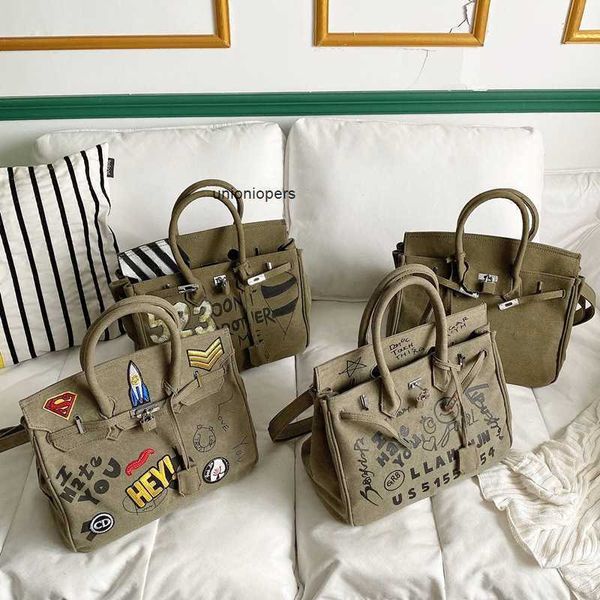designers handbags birkin designer bags women's 2023 new casual versatile canvas handbag large capacity graffiti single shoulder messen
designers handbags birkin designer bags women's 2023 new casual versatile canvas handbag large capacity graffiti single shoulder messen