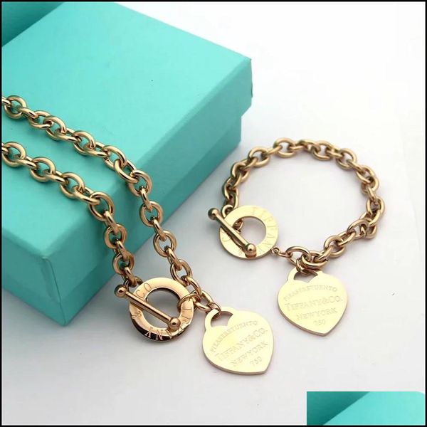 bangle luxury designer sterling sier heart bracelet necklace set shape original fashion classic women jewelry gift wi266d drop dhp7b, Black
bangle luxury designer sterling sier heart bracelet necklace set shape original fashion classic women jewelry gift wi266d drop dhp7b, Black