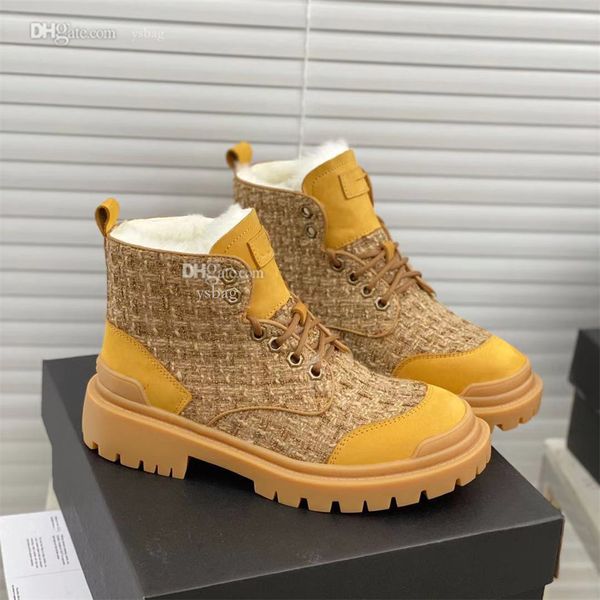 uggly designer flat boots fashion snow booties uggity women winter keep warm ankle boot shoes letters woman dfhgfhb, Black;white
uggly designer flat boots fashion snow booties uggity women winter keep warm ankle boot shoes letters woman dfhgfhb, Black;white