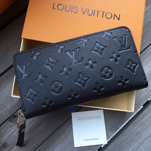 luxury designer card holder bag wholesale red bottoms lady long wallet multicolor designer coin purse original box lv louis vuitton, Red;black
luxury designer card holder bag wholesale red bottoms lady long wallet multicolor designer coin purse original box lv louis vuitton, Red;black