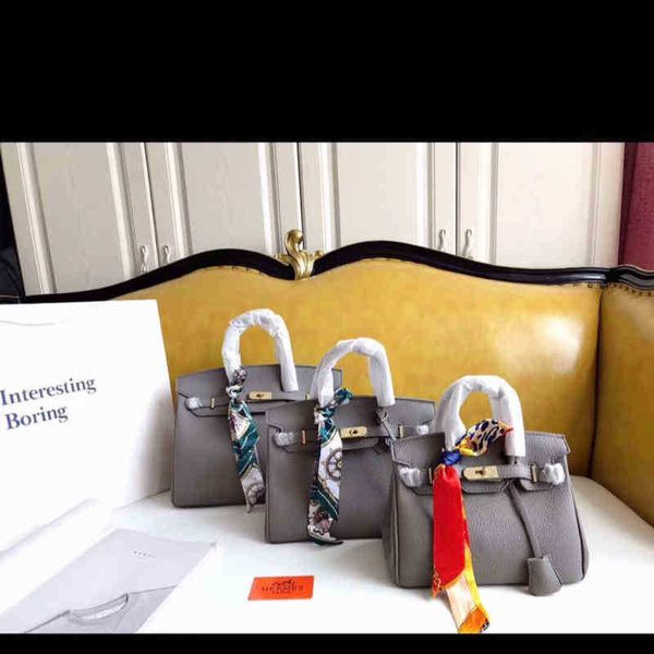 bags have logo birkins herme the same kind of cowhide goddess large capacity with logo
bags have logo birkins herme the same kind of cowhide goddess large capacity with logo