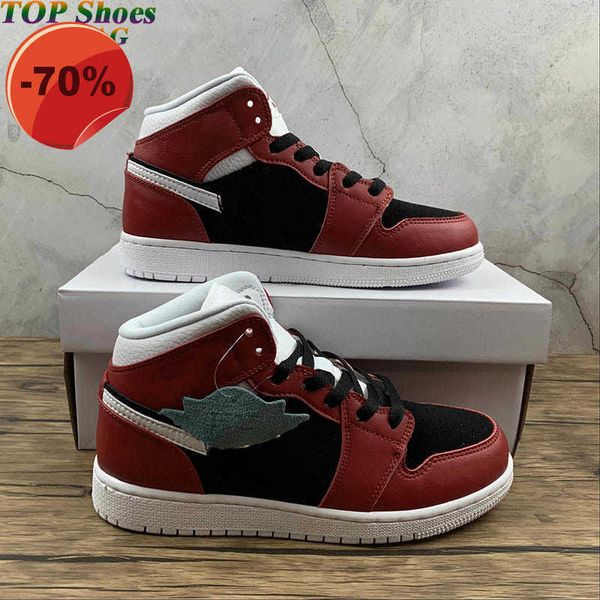 dress shoes authentic jumpman 1 mid gym red black basketball shoes size 36-47 1s tennis shoe luxurys designers sneakers with box
dress shoes authentic jumpman 1 mid gym red black basketball shoes size 36-47 1s tennis shoe luxurys designers sneakers with box