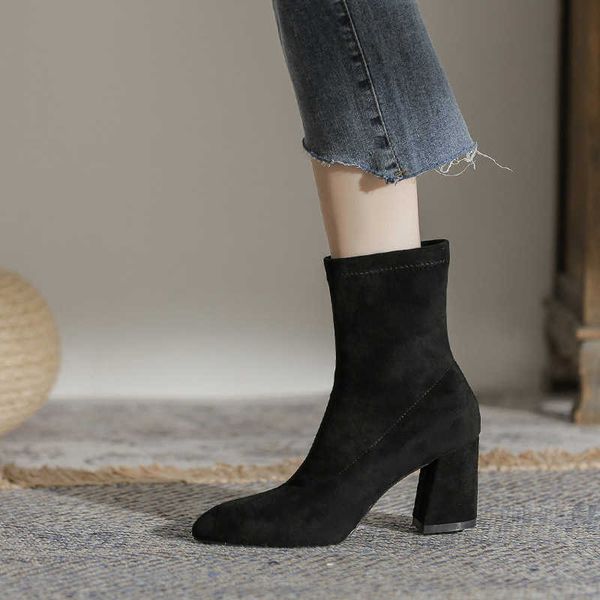 short boots women sw net red slim pointed thick heel elastic 2022 new versatile single boots socks boots, Black
short boots women sw net red slim pointed thick heel elastic 2022 new versatile single boots socks boots, Black