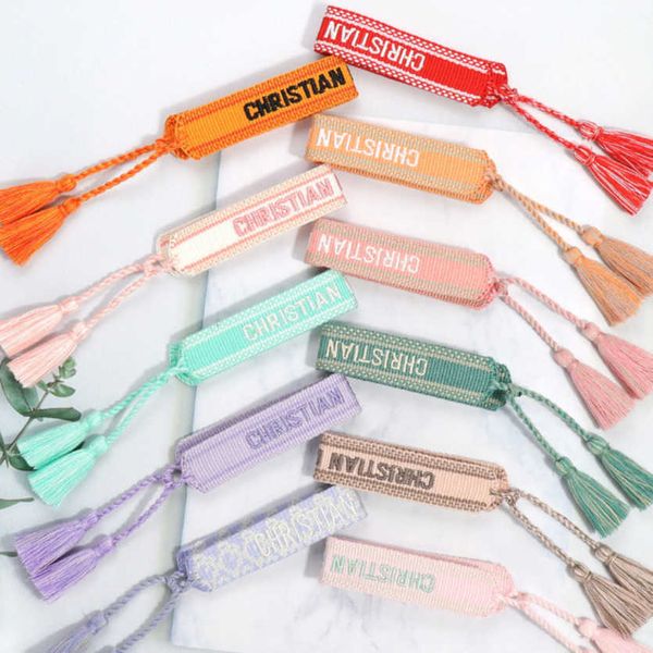 luxury women's fashion bracelets d brand bangle jewelry designer handmade braided embroidered bracelet girl woven men's fabric tas, Golden;silver 
luxury women's fashion bracelets d brand bangle jewelry designer handmade braided embroidered bracelet girl woven men's fabric tas, Golden;silver