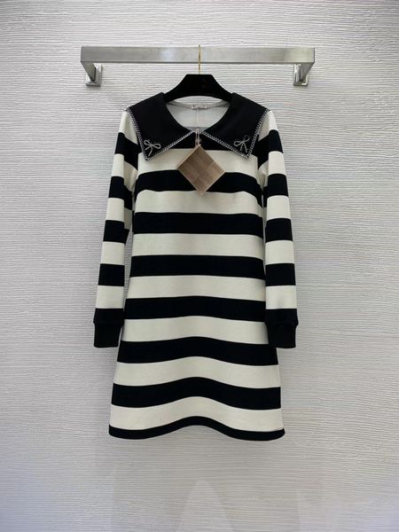 milan runway dress 2022 new autumn sailor collar panelled designer dress brand same style dresses 1021-4, Black
milan runway dress 2022 new autumn sailor collar panelled designer dress brand same style dresses 1021-4, Black