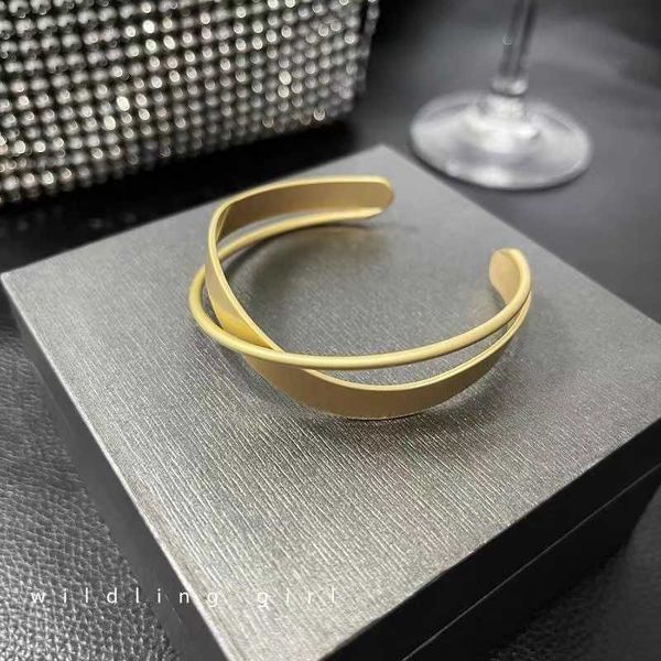 ins wave fashion bracelet personalized bangle matte minimalist metal style design bracelets classic fashion jewelry exquisite gift very, Black
ins wave fashion bracelet personalized bangle matte minimalist metal style design bracelets classic fashion jewelry exquisite gift very, Black