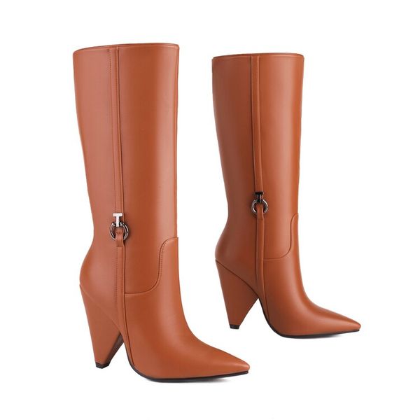 2022 women's boots autumn and winter new european american fashion tapered high heel knee length pointed sleeve boots, Black
2022 women's boots autumn and winter new european american fashion tapered high heel knee length pointed sleeve boots, Black