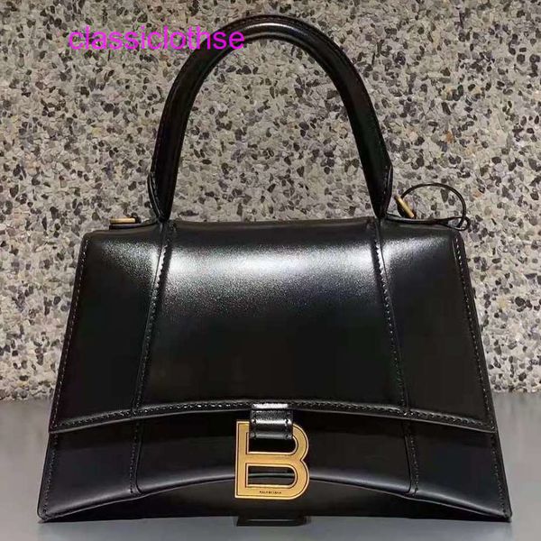 designer balencigas hourglass bags price bag women's leather luxury brand diagonal cross portable fashion high version
designer balencigas hourglass bags price bag women's leather luxury brand diagonal cross portable fashion high version