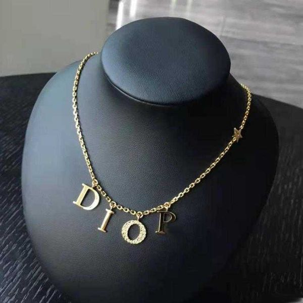 fashion designer necklace letter pendant gold chain bracelet for mens and women party lovers gift jewelry with box, Silver
fashion designer necklace letter pendant gold chain bracelet for mens and women party lovers gift jewelry with box, Silver