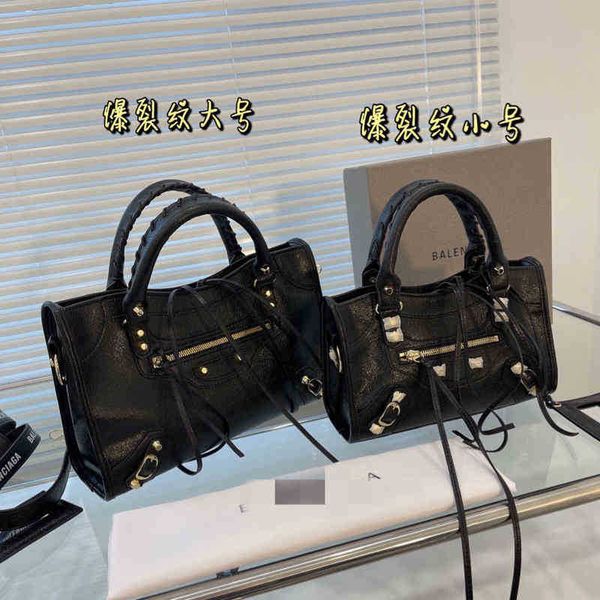 luxurious design balenicagas bag motorcycle bag super cool motorcycle girl's favorite fashionable and versatile piece
luxurious design balenicagas bag motorcycle bag super cool motorcycle girl's favorite fashionable and versatile piece
