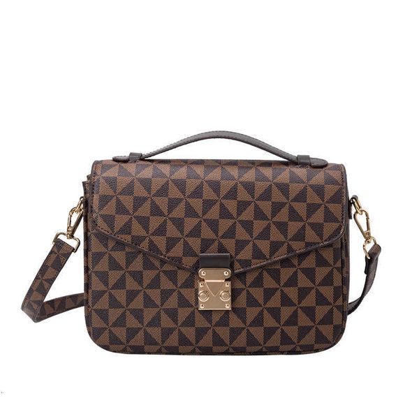 luxury brand messenger vintage leather shoulder fashion crossbody bag business small womenhandbag
luxury brand messenger vintage leather shoulder fashion crossbody bag business small womenhandbag