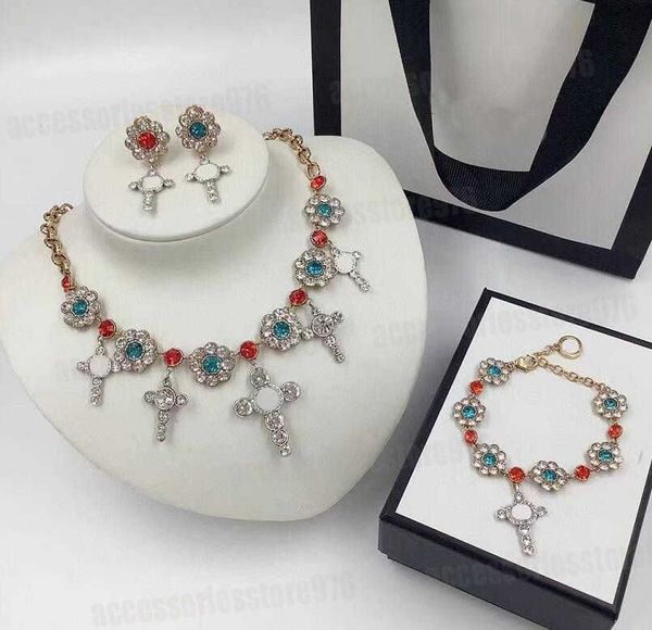 2022 new fashion cross necklace stainless steel bracelets rhinestone crystal men womens classics ear stud gold chain wedding choker pendant, Silver
2022 new fashion cross necklace stainless steel bracelets rhinestone crystal men womens classics ear stud gold chain wedding choker pendant, Silver