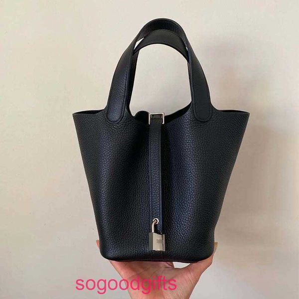 designer herme bags women's picotin lock handbags tote bag 2022 new cowhide togo leather vegetable basket women's bag bucket small
designer herme bags women's picotin lock handbags tote bag 2022 new cowhide togo leather vegetable basket women's bag bucket small